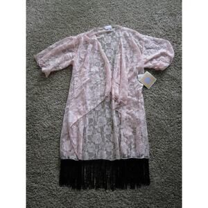 NEW Lularoe Lace Kimono with black Fringe Shrug light Pink‎ roses Classy & Sassy